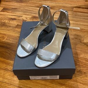 Ann Taylor Silver Sandals Sz 7